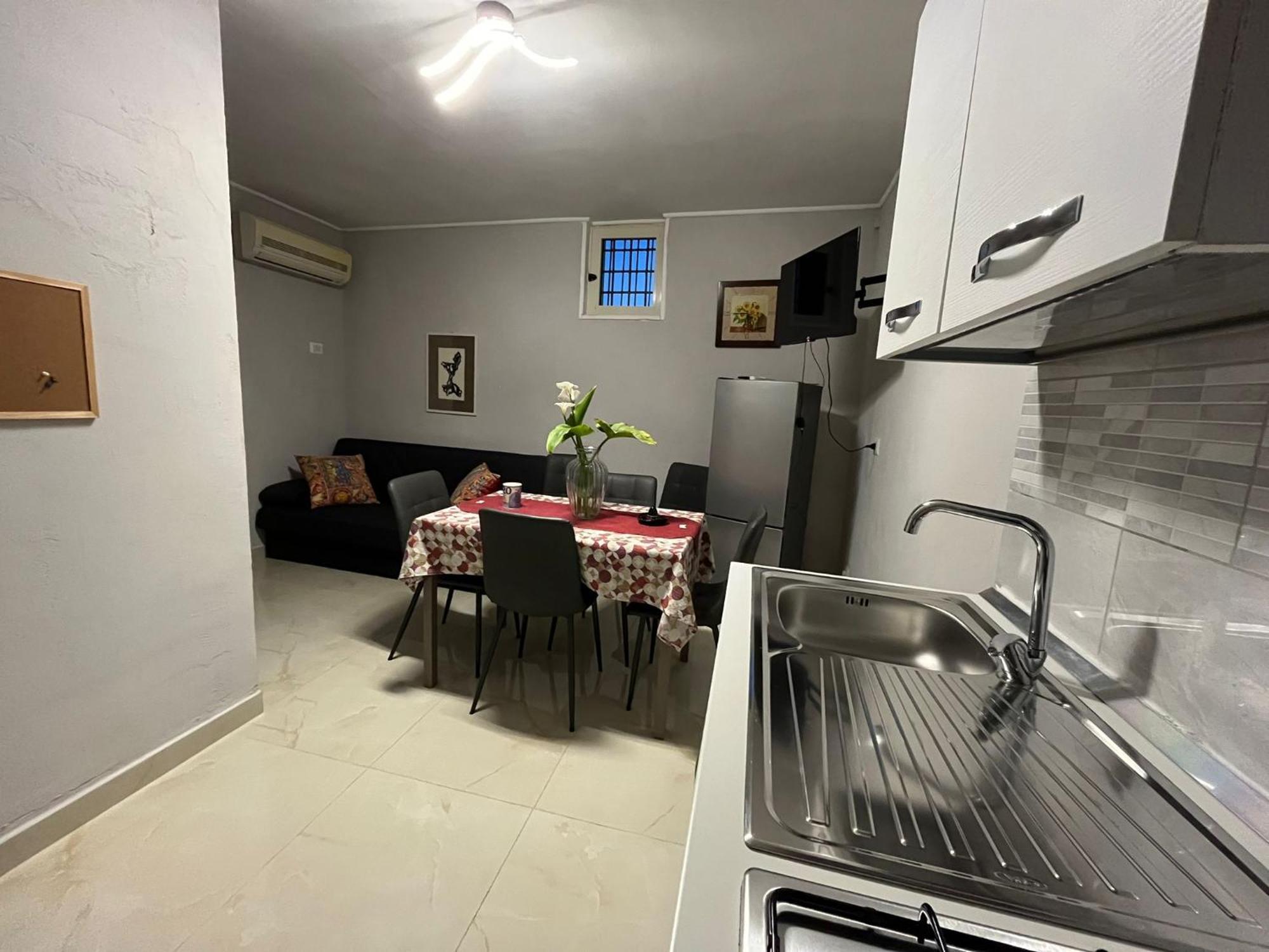 Holiday-Caroline Apartment 庞贝 外观 照片