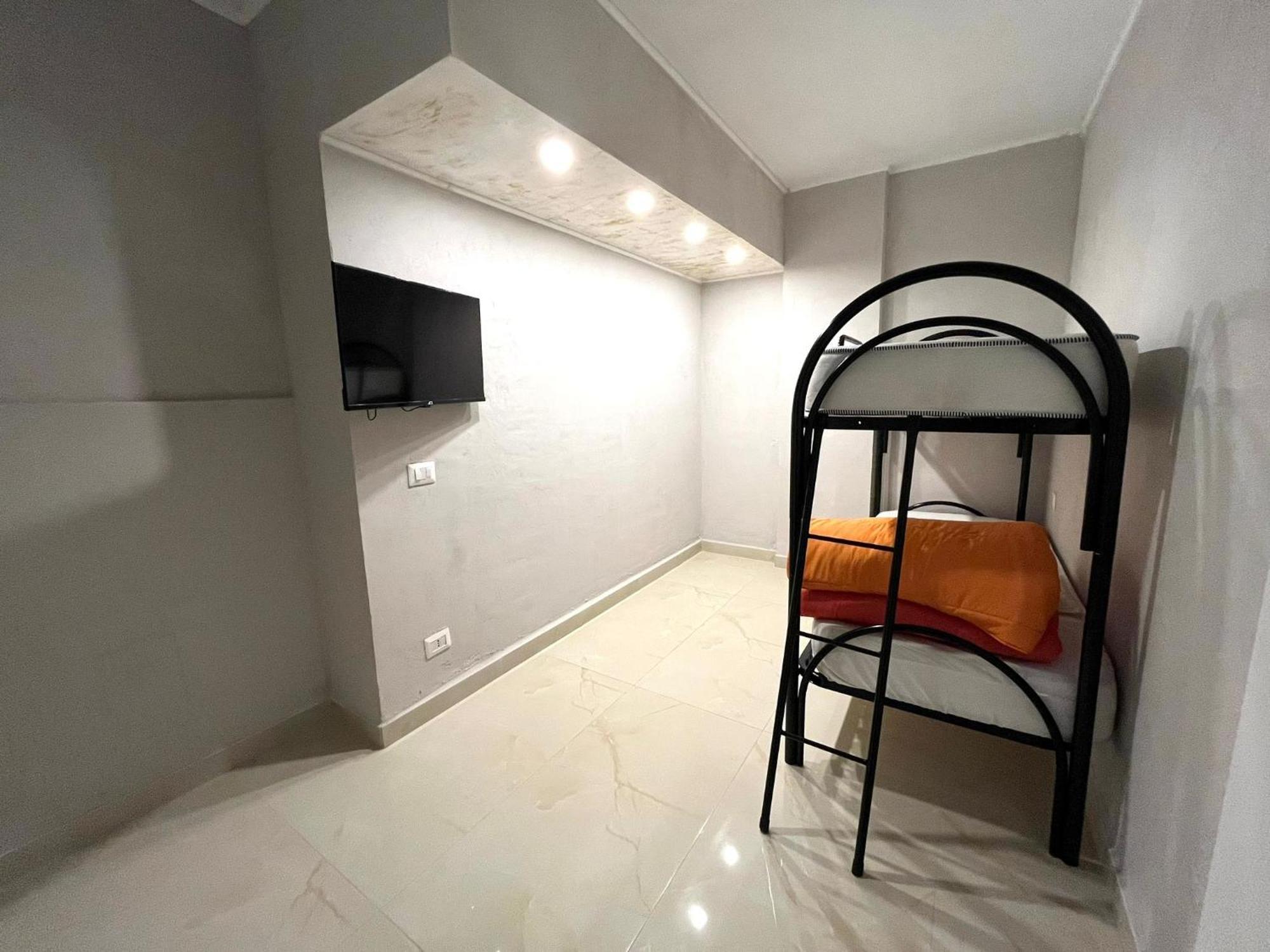Holiday-Caroline Apartment 庞贝 外观 照片